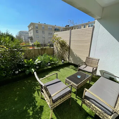 By Neptune - Disneyland Paris שסי